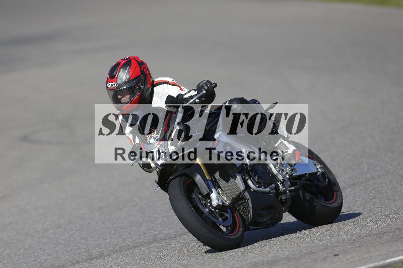 /06 08.04.2026 Cornu Master School ADR/Gruppe blau/4